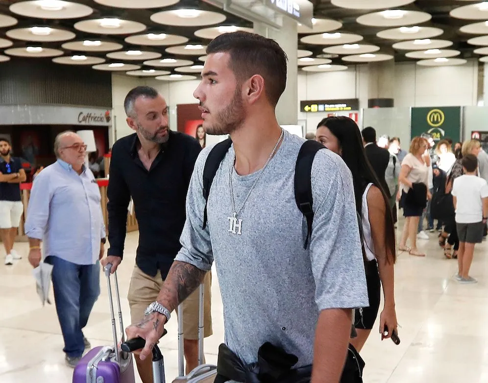 Le Real met la main sur Theo Hernández