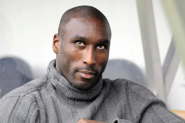 Sol Campbell prêt à travailler gratuitement