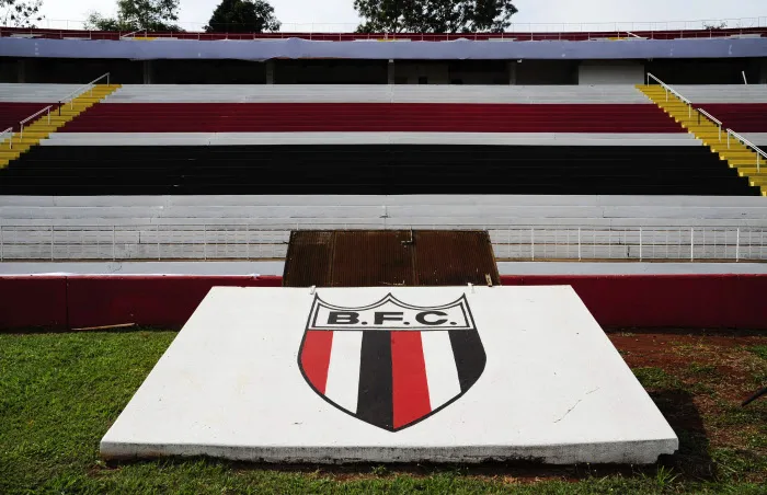 Botafogo et le Club Nacional voient rouge en Libertadores