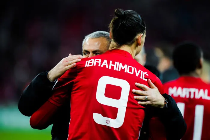 Mourinho confirme que Zlatan pourrait rempiler à Manchester