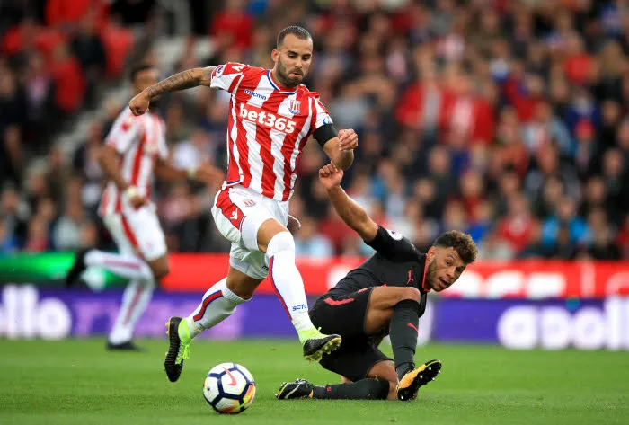 Les pieds en l&rsquo;air pour fêter le but de Jesé