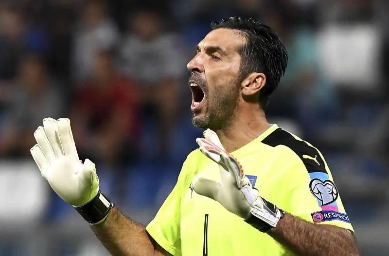 Buffon en a marre de perdre contre les Espagnols