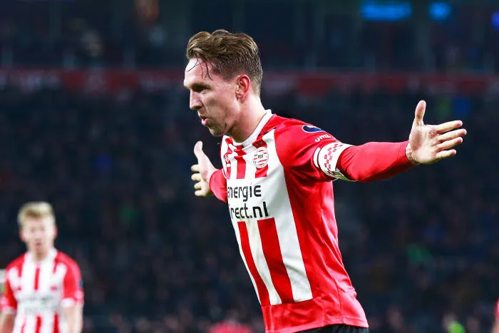 Bordeaux se penche sur Luuk de Jong