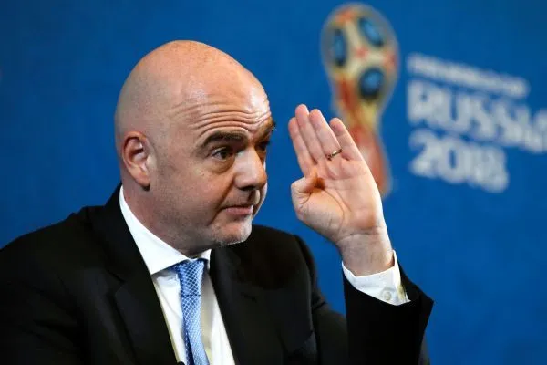 Infantino assure qu&rsquo;il n&rsquo;y a pas de dopage dans le foot russe