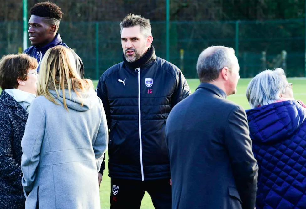 Les Girondins soutenus par leur administration