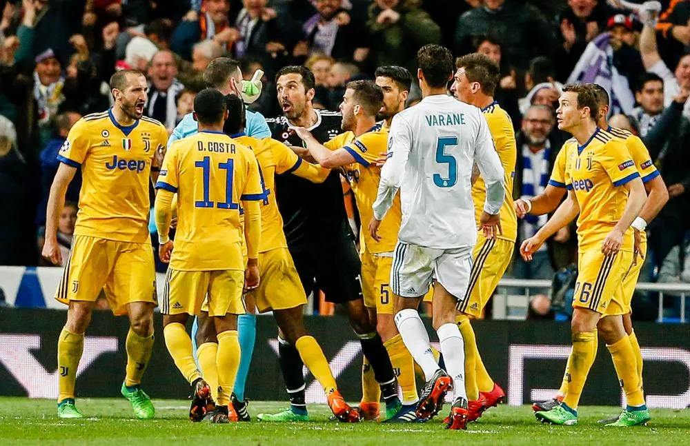 La femme de Michael Oliver menacée après Real-Juve