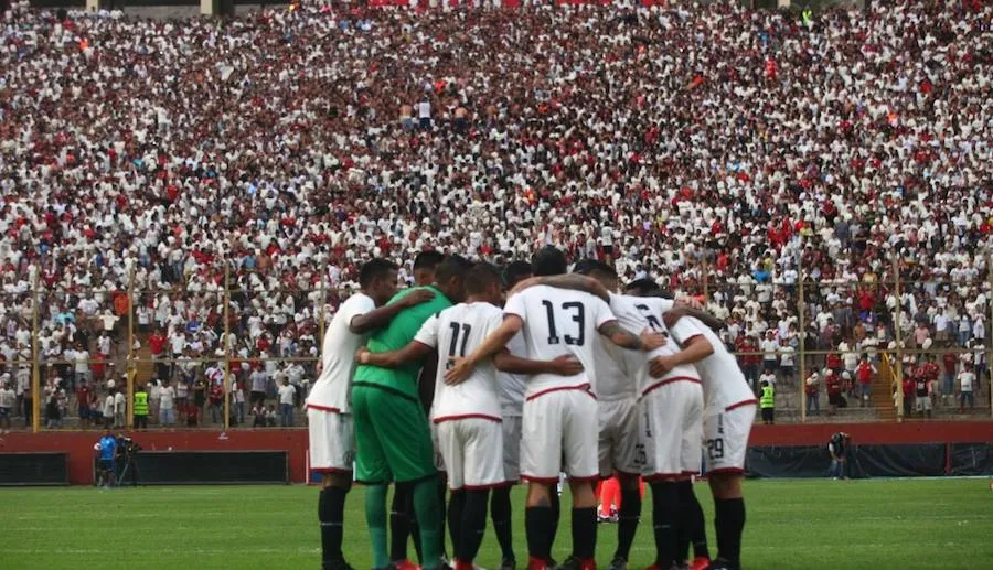 Mené 7-0, un club bolivien déclare forfait à la mi-temps