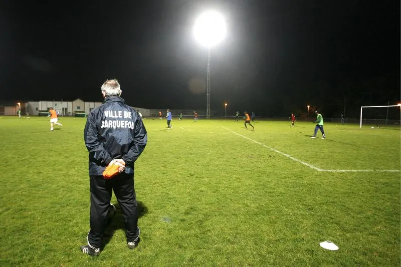 Lettre pour toi, l’entraîneur amateur qui fait vivre le foot&#8230;