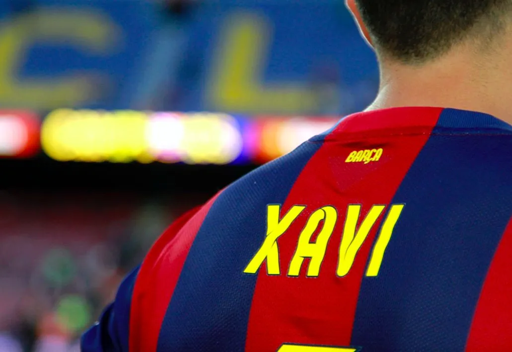 Xavi dézingue le Barça en off