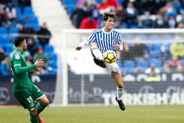 Álvaro Odriozola change de Real