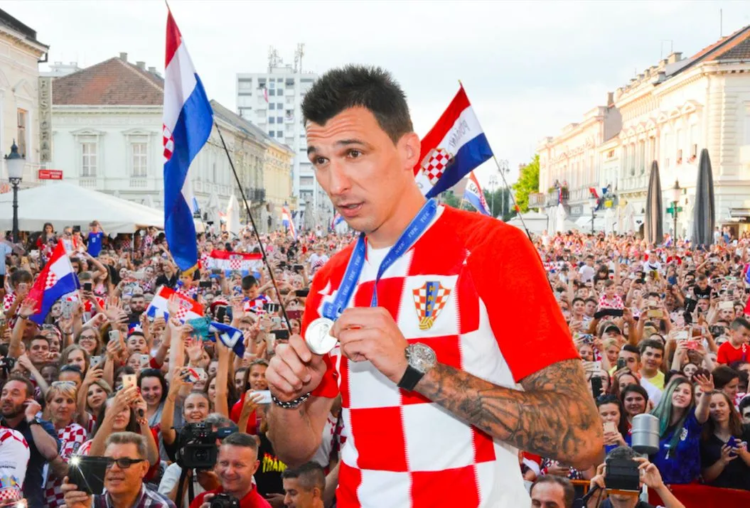 Mandžukić prend sa retraite internationale