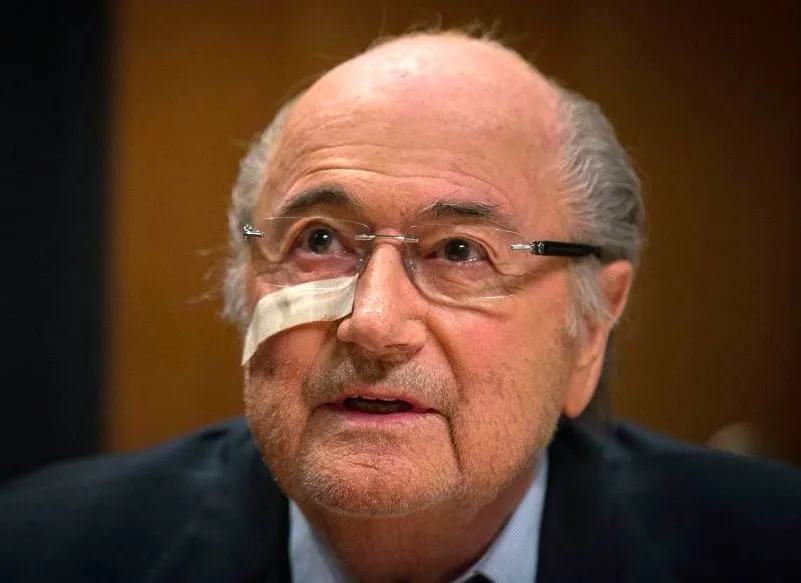 Blatter glisse un tacle à Platini