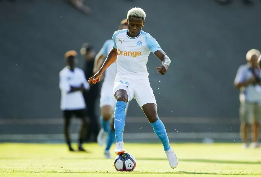 Le transfert de Clinton Njie volontairement avorté par des agents