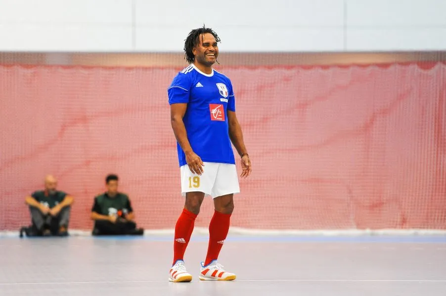 Karembeu dans Joséphine, Ange Gardien