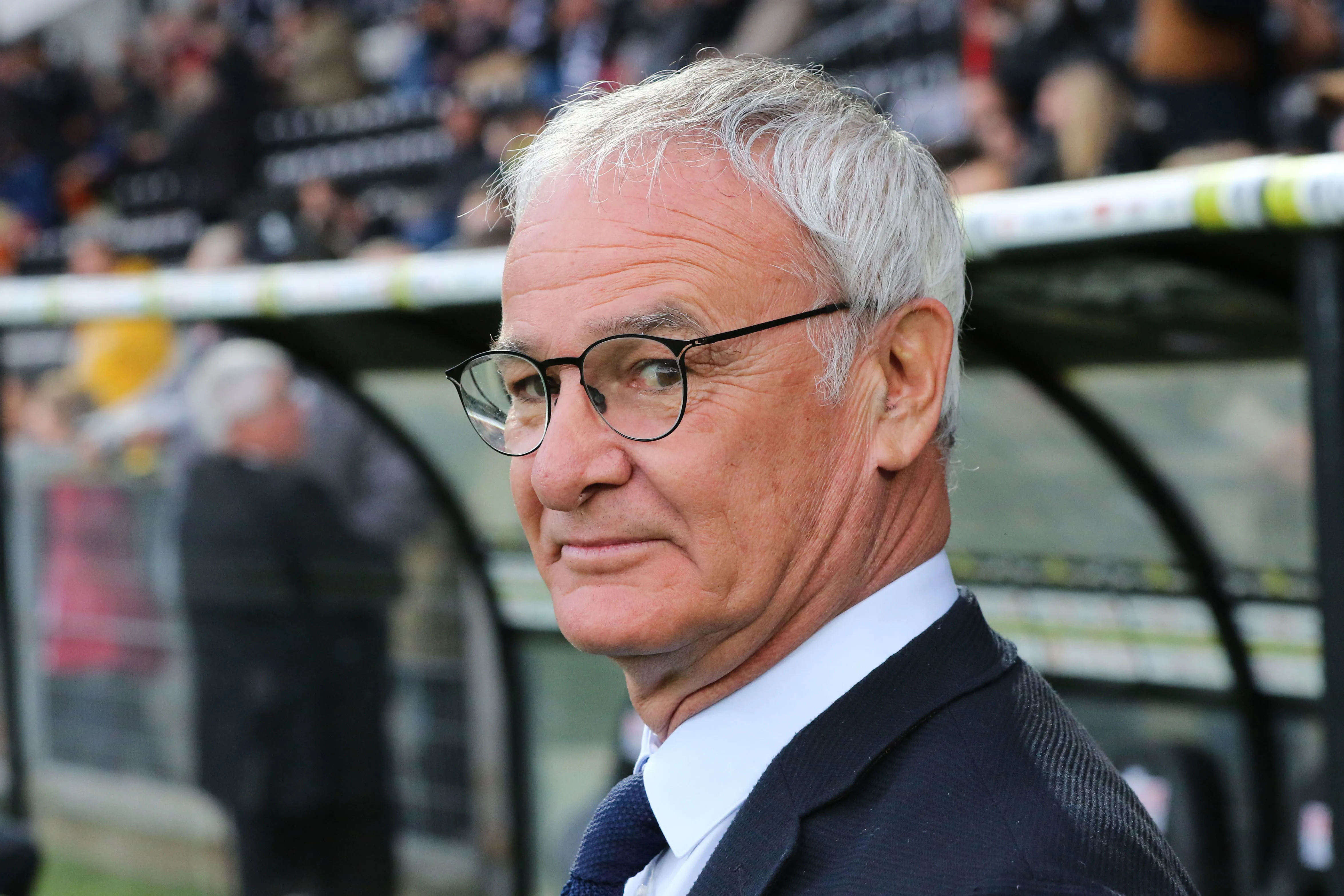 Ranieri promet des hamburgers à ses joueurs