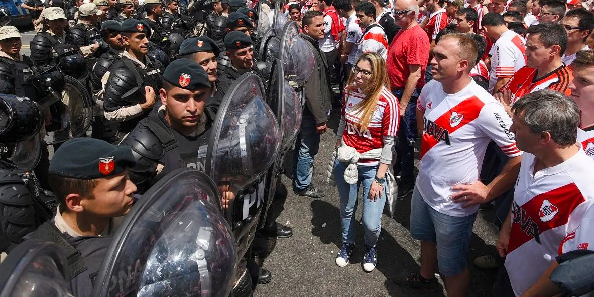 Diego Murzi : « La police est un acteur central de la violence dans le football argentin »