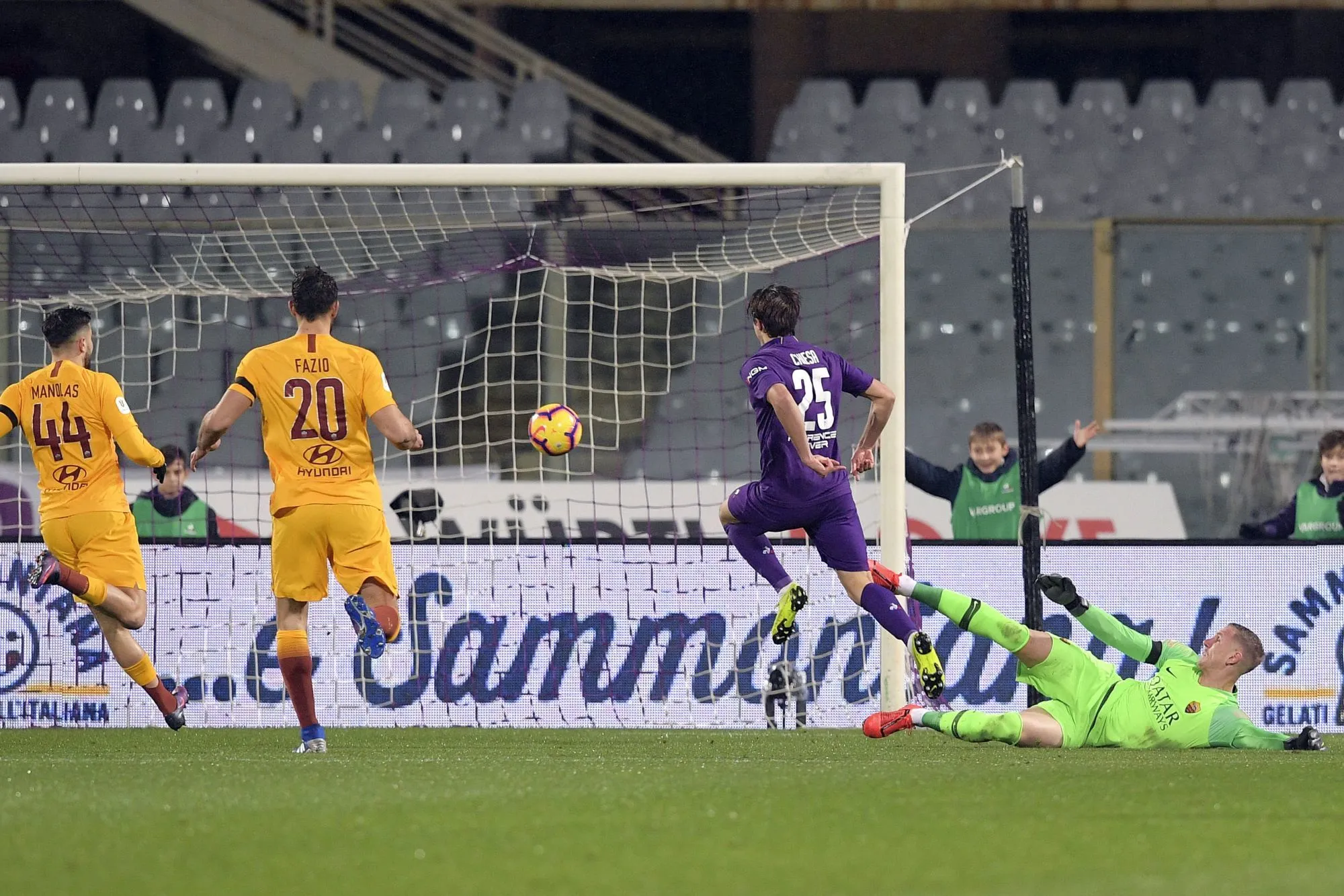 La Fiorentina atomise la Roma et fonce en demie