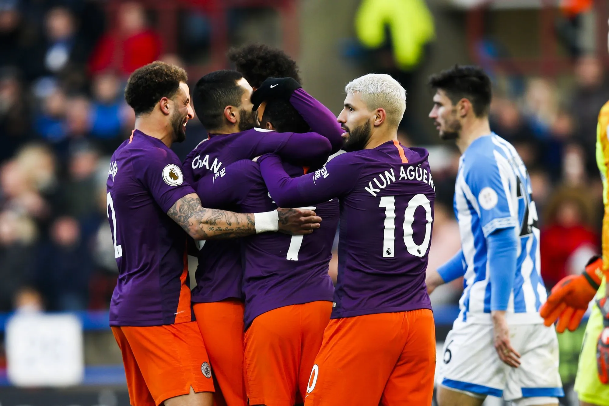 Manchester City imite Liverpool contre Huddersfield