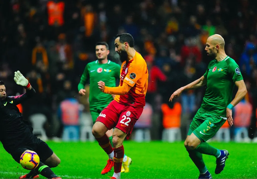 Mitroglou fait gagner Galatasaray