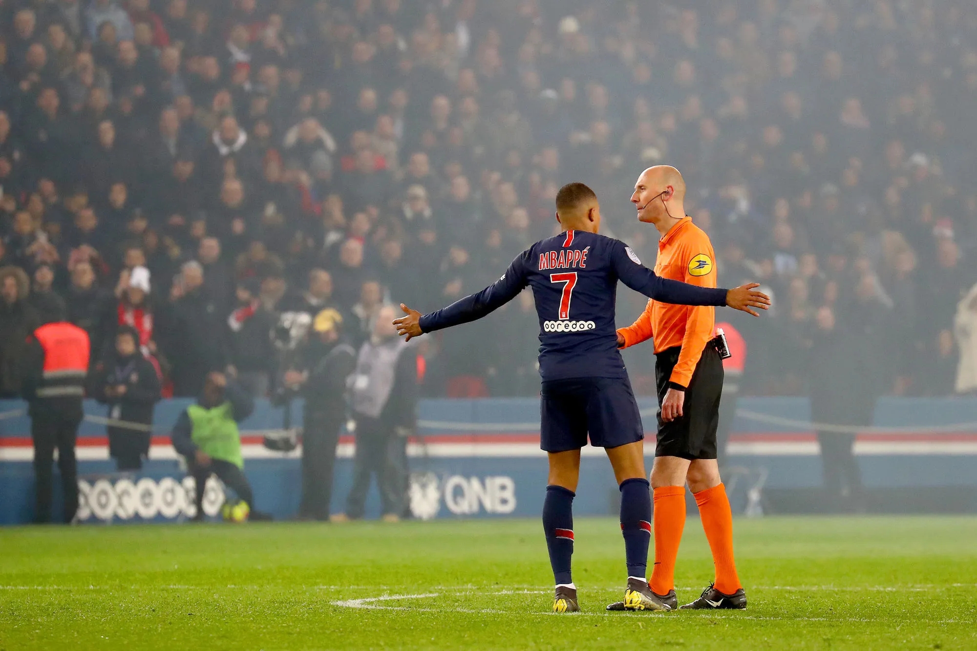 Un quatrième maillot noir pour le PSG la saison prochaine ?