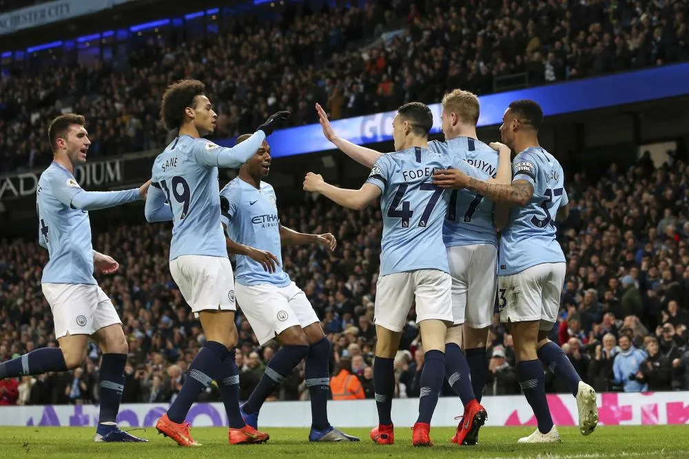 Manchester City repasse devant Liverpool, Tottenham remonte sur le podium