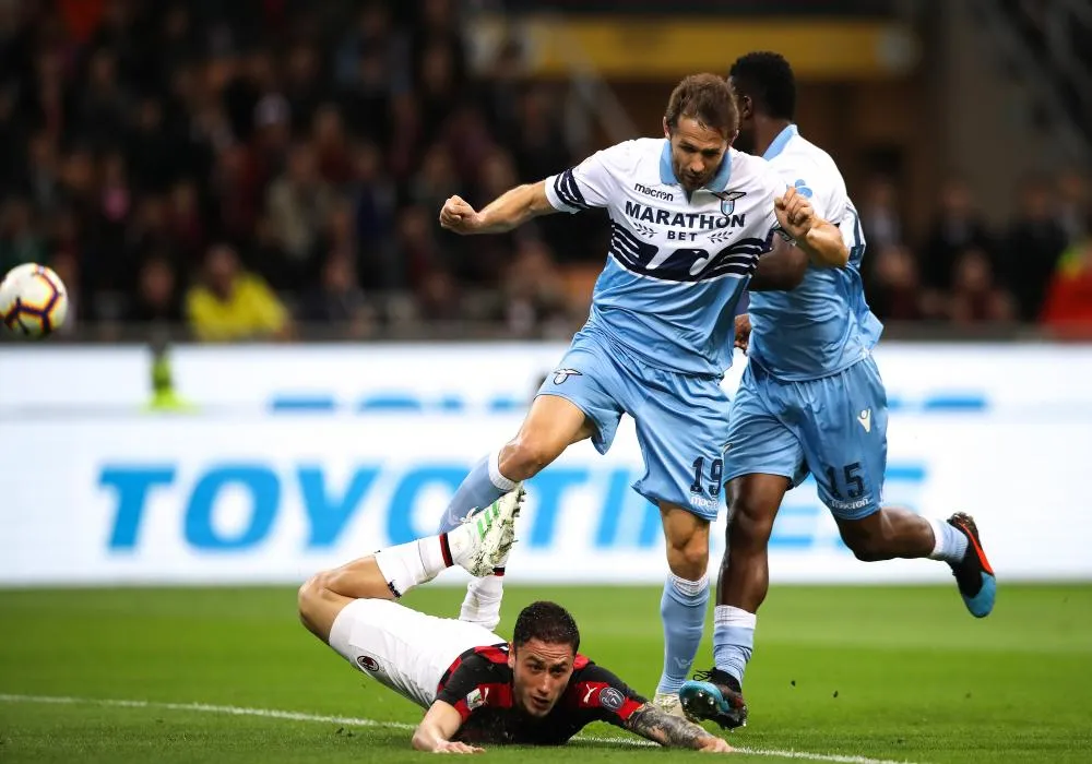 La Lazio plie Milan et fonce en finale de Coppa