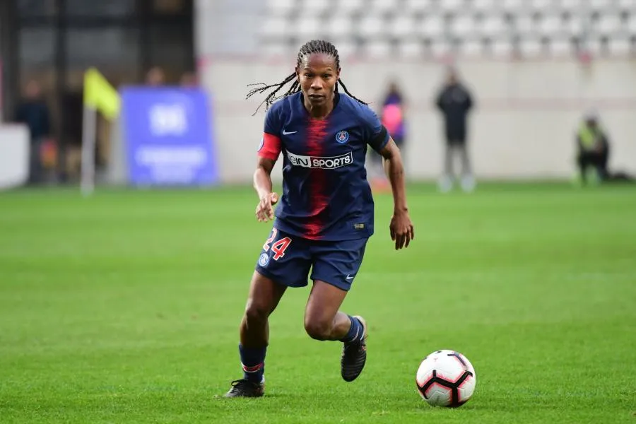 À 41 ans, Formiga prolonge d&rsquo;un an au PSG