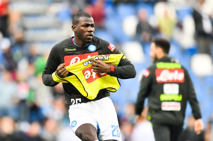 Koulibaly ne partira pas cet été, sauf pour briser le record de Van Dijk