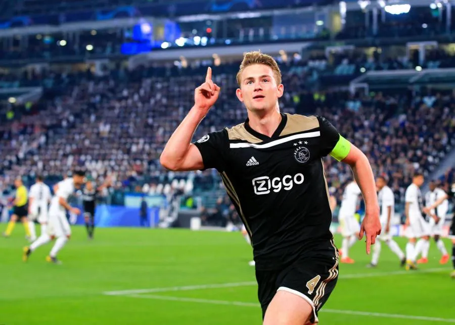 Le Barça proche de trouver un accord avec l&rsquo;Ajax pour De Ligt ?