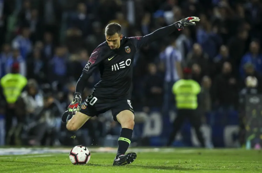 Lille signe Léo Jardim, le gardien