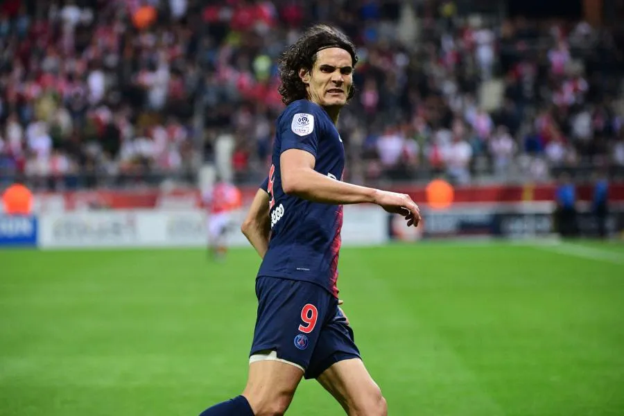 Cavani affirme qu’il veut rester à Paris