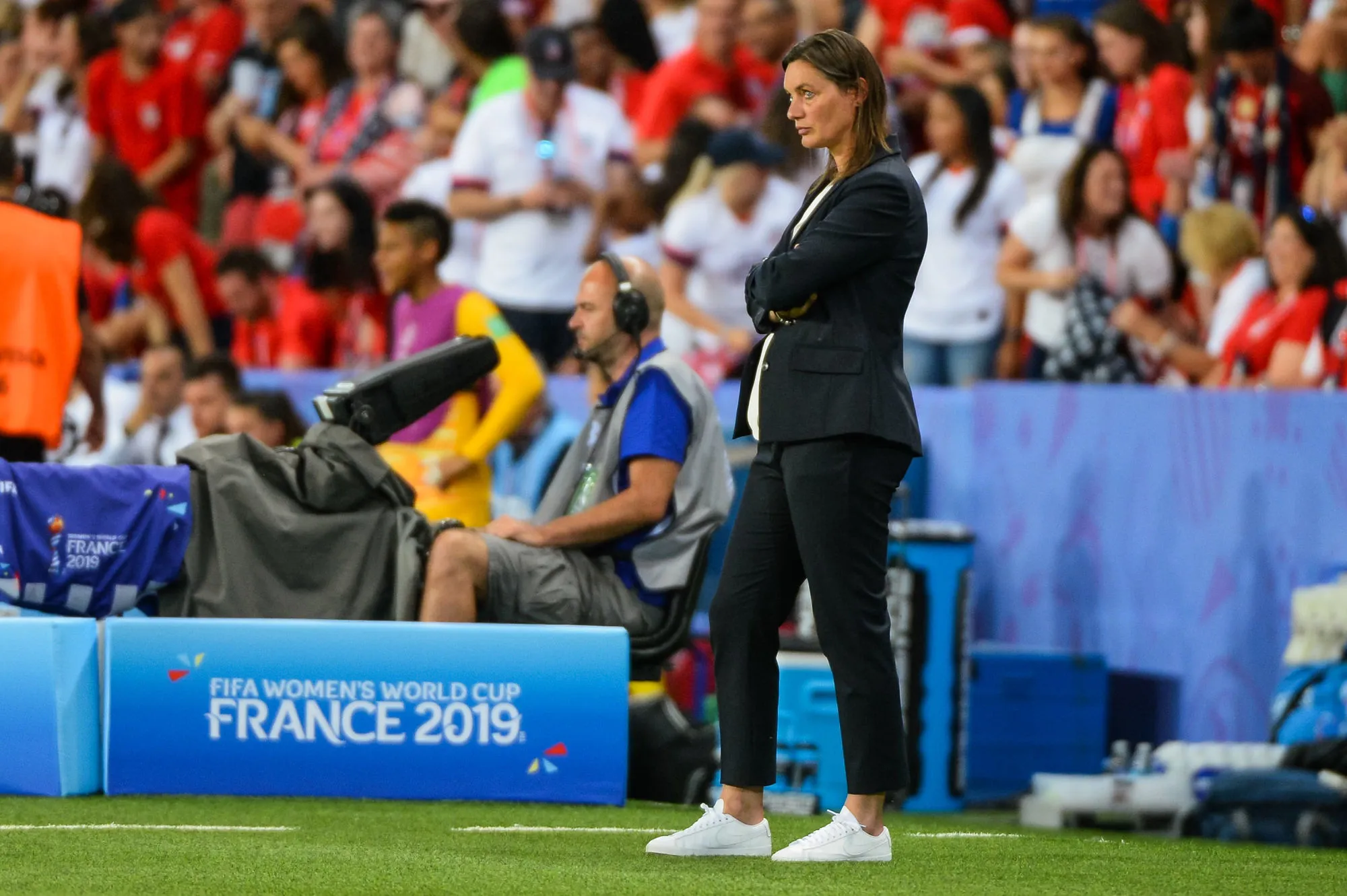 Corinne Diacre confirmée à la tête des Bleues