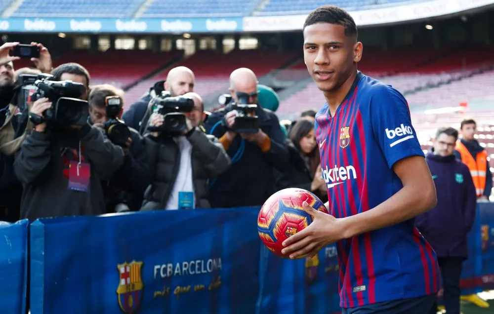 Le Milan AC pense à Todibo