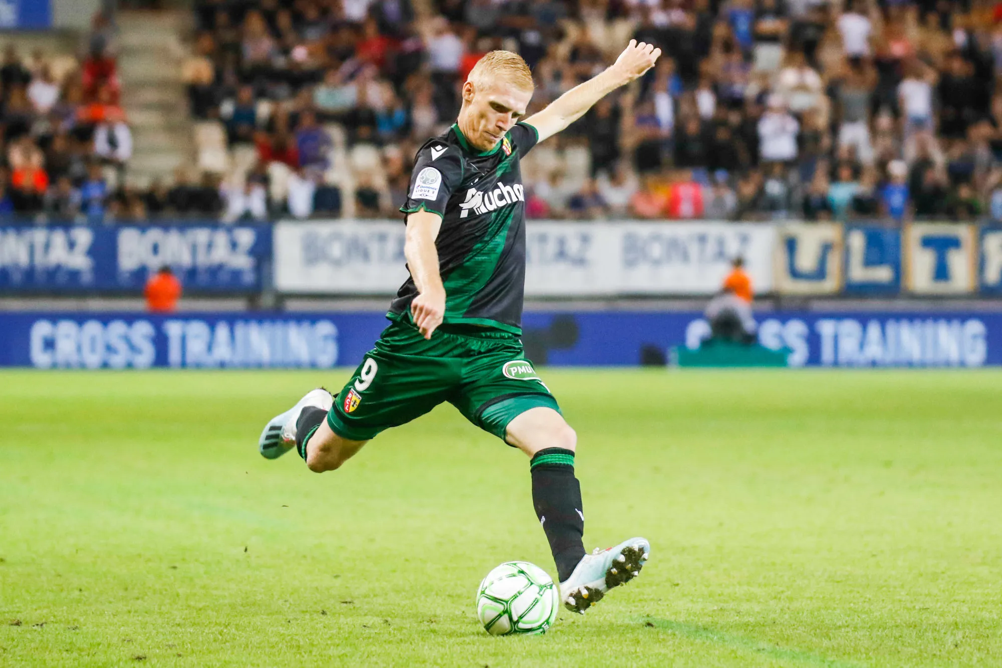 Pronostic Lens Châteauroux : Analyse, prono et cotes du match de Ligue 2