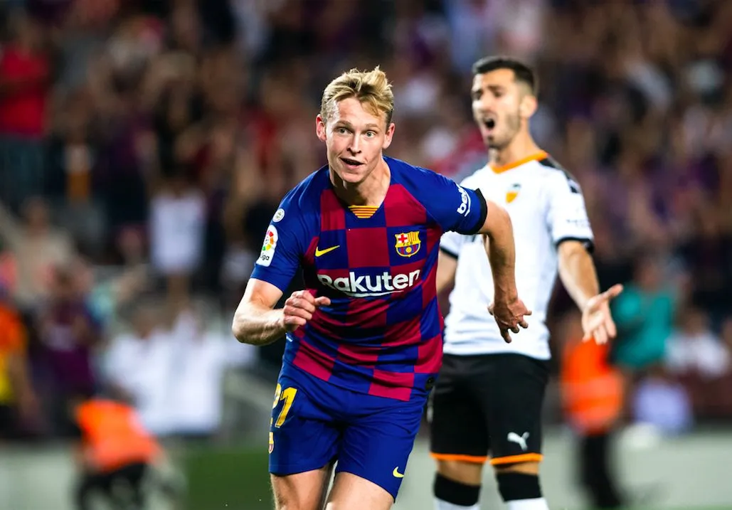 Mais qu&rsquo;est-ce qui cloche entre Frenkie de Jong et le jeu du Barça ?