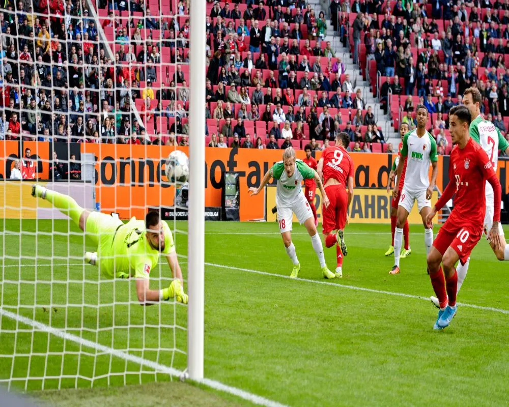 Le Bayern grimace à Augsbourg, Wolfsburg tient en échec Leipzig