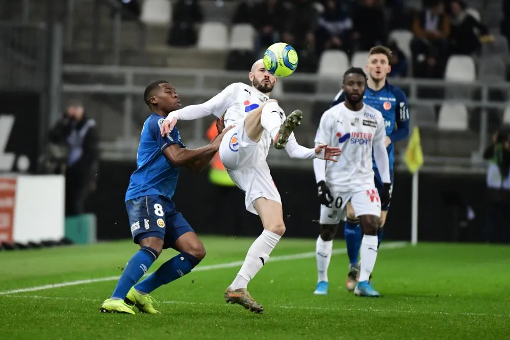 La lettre pleine d&rsquo;auto-dérision du Stade de Reims aux arbitres