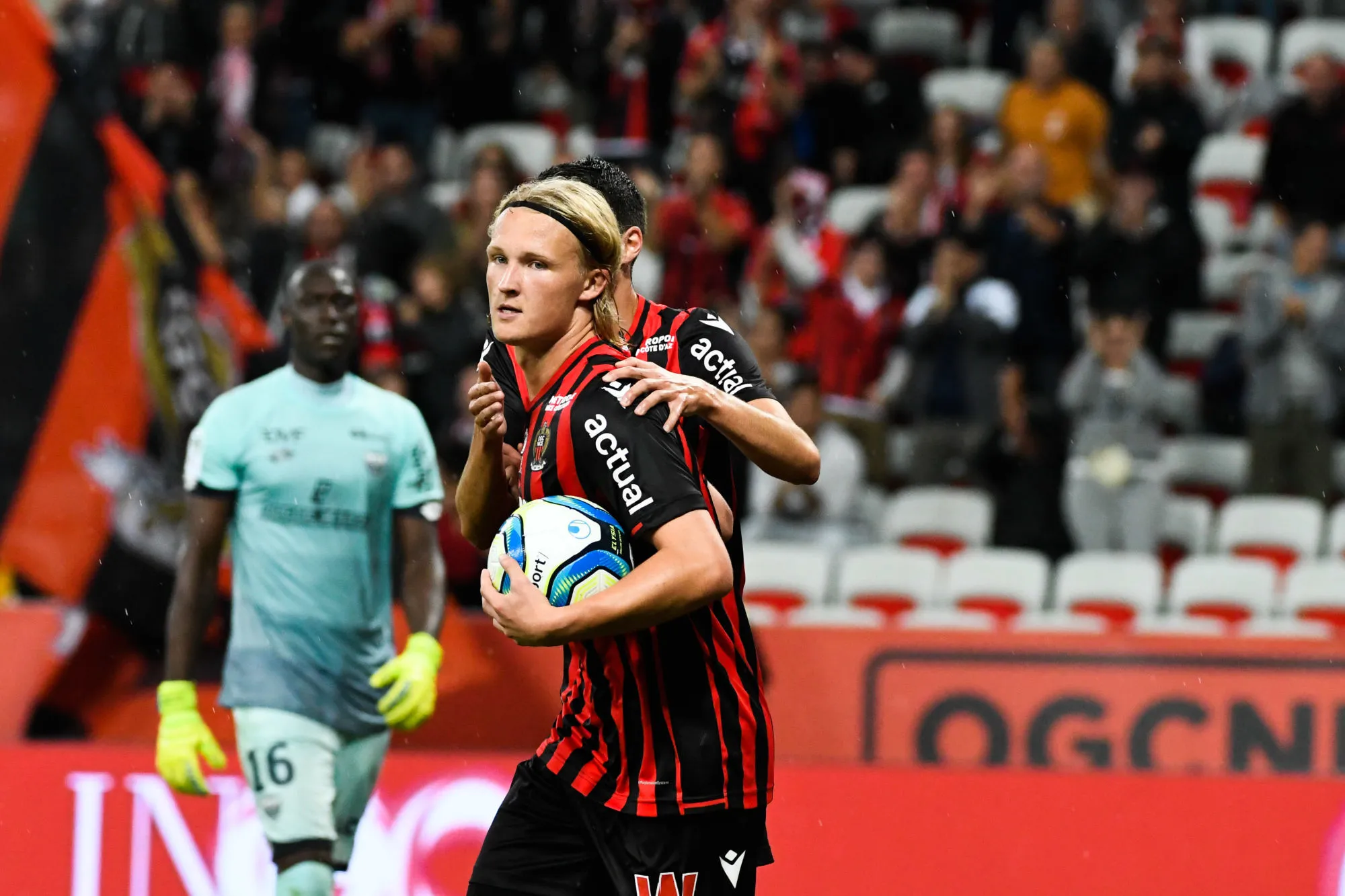 Pronostic Nice Red Star : Analyse, prono et cotes du match de Coupe de France