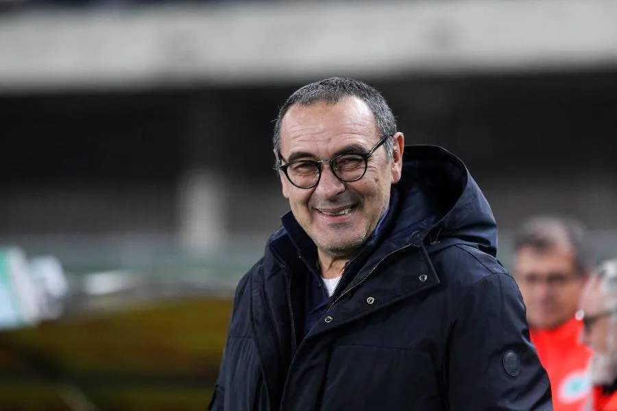 Maurizio Sarri se fait recadrer par la poste italienne