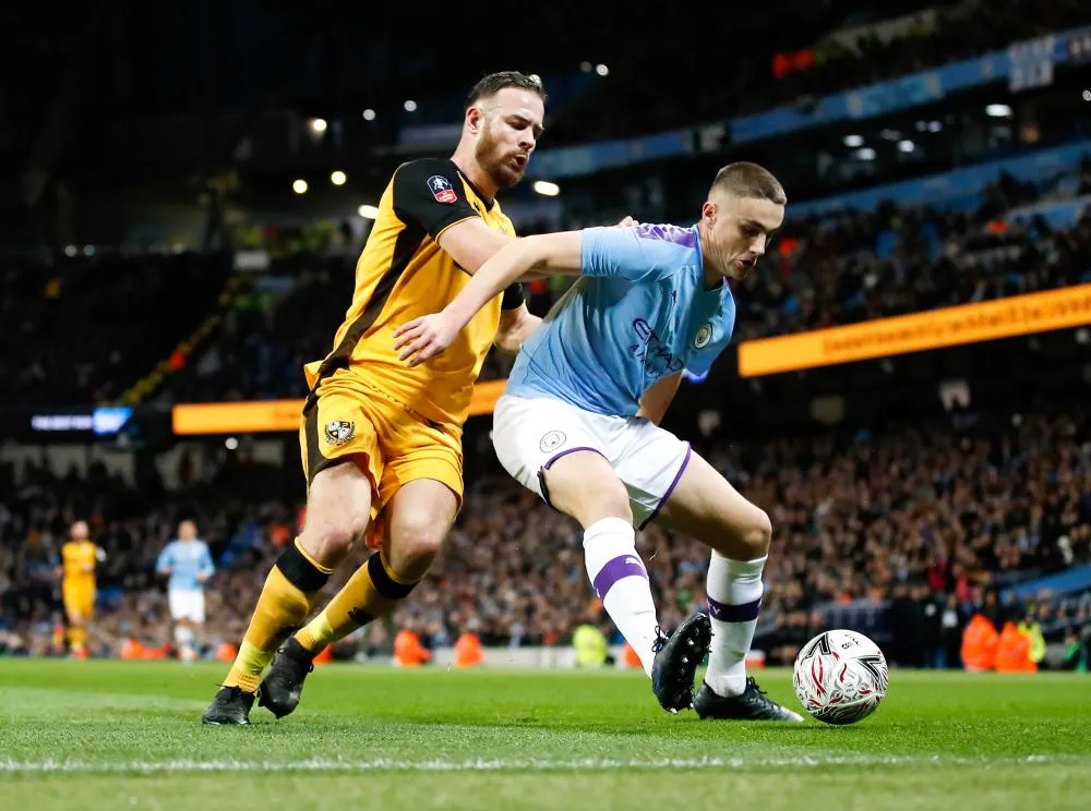 Tom Pope prend un match de suspension après s’être moqué d’un supporteur