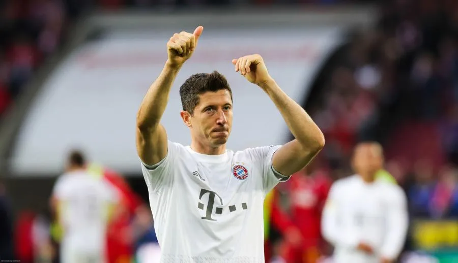 Lewandowski absent quatre semaines