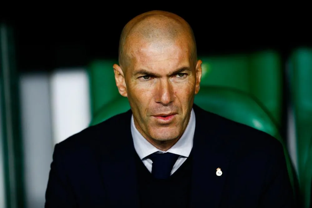 Le Real aurait choisi de conserver Zidane la saison prochaine