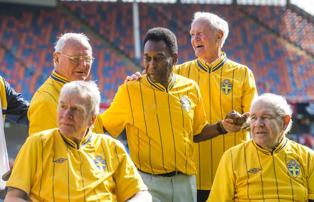 Pelé s&rsquo;autoproclame meilleur joueur de l&rsquo;histoire