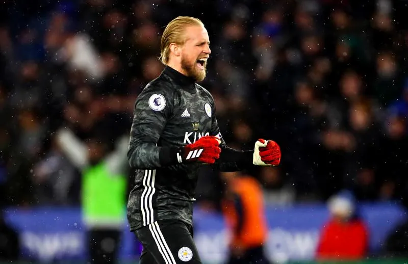 Kasper Schmeichel, Pacman et le costume qui permettait de stocker de la bière