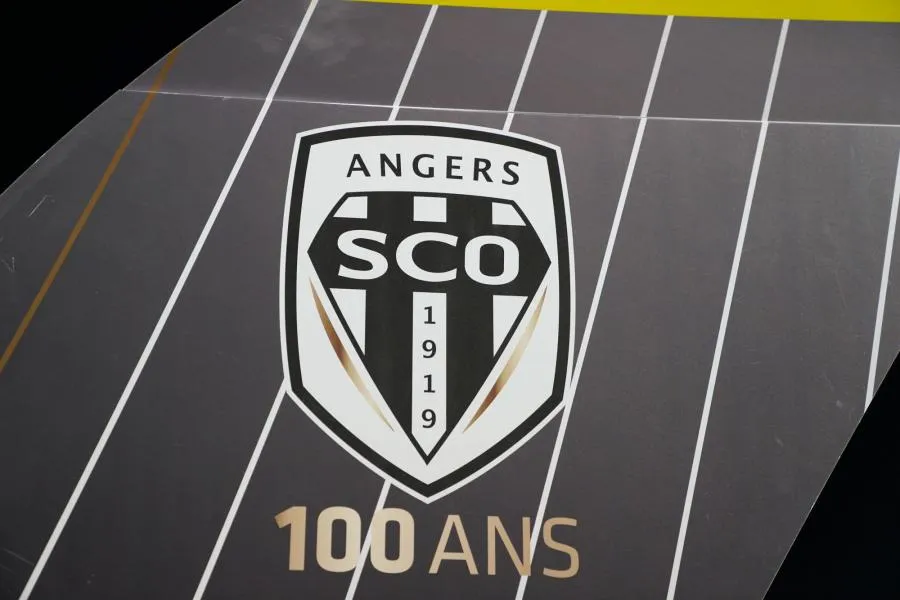 Le SCO d&rsquo;Angers offre 50 000 euros à son CHU pour lutter contre le Covid-19