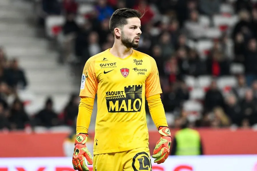 Larsonneur prolonge à Brest jusqu&rsquo;en 2023