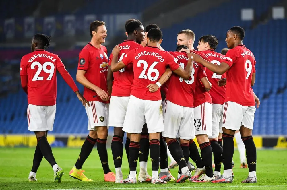 Manchester United cartonne Brighton