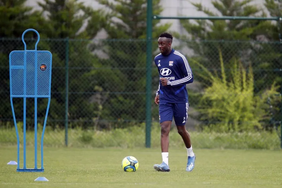 Port-Valais après le match contre Lyon : «<span style="font-size:50%">&nbsp;</span>Si on en avait pris 20 ou 30, il aurait fallu tout déclarer à la douane !<span style="font-size:50%">&nbsp;</span>»