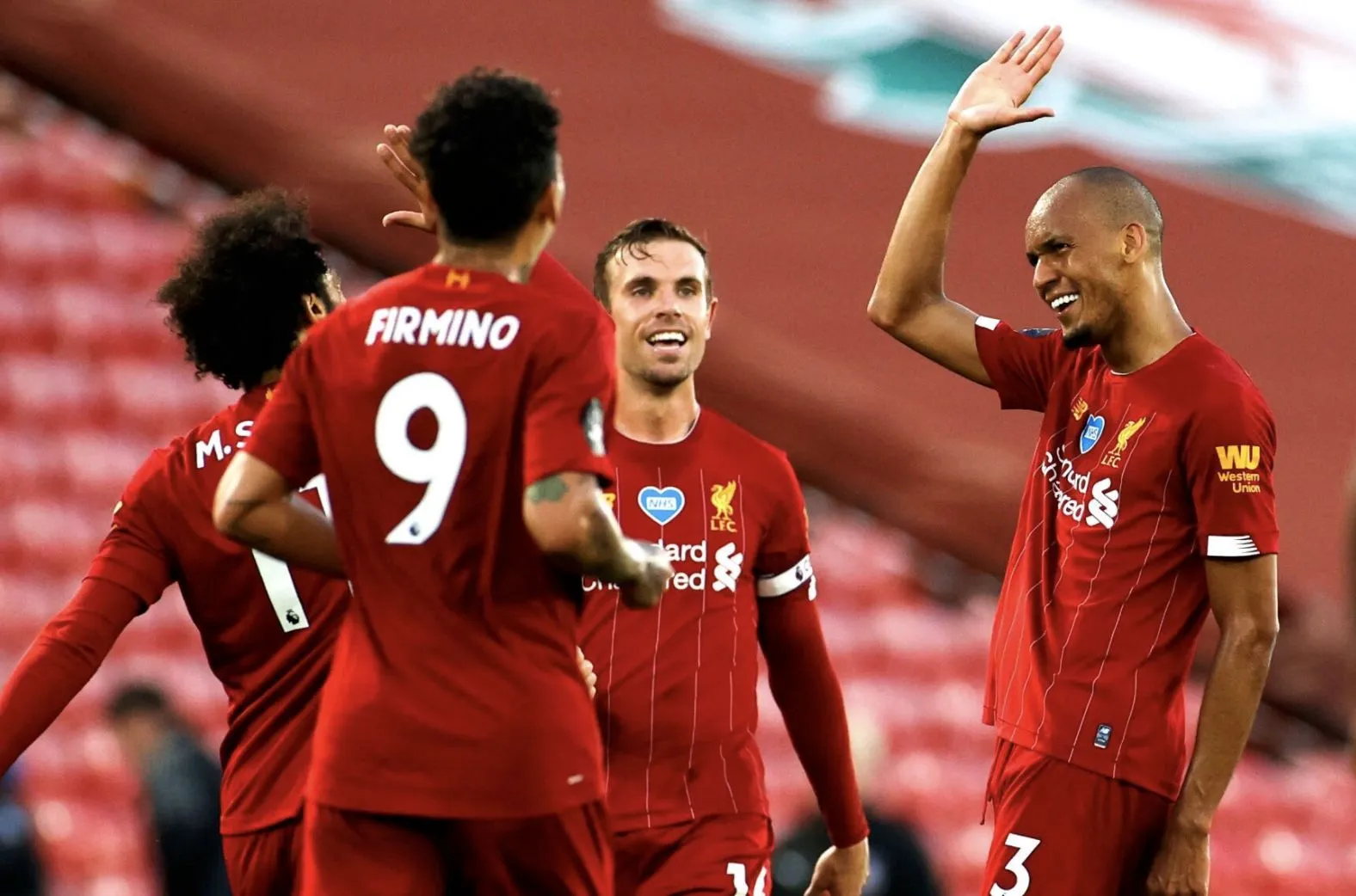 Large vainqueur de Palace, Liverpool à un match du titre