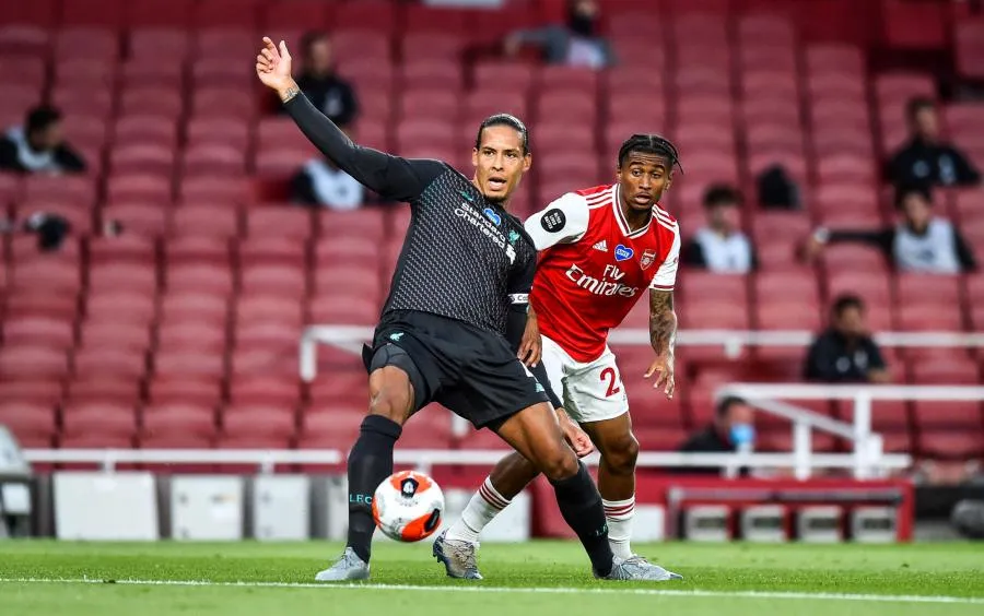 Van Dijk assume «<span style="font-size:50%">&nbsp;</span>comme un homme <span style="font-size:50%">&nbsp;</span>» son cadeau contre Arsenal